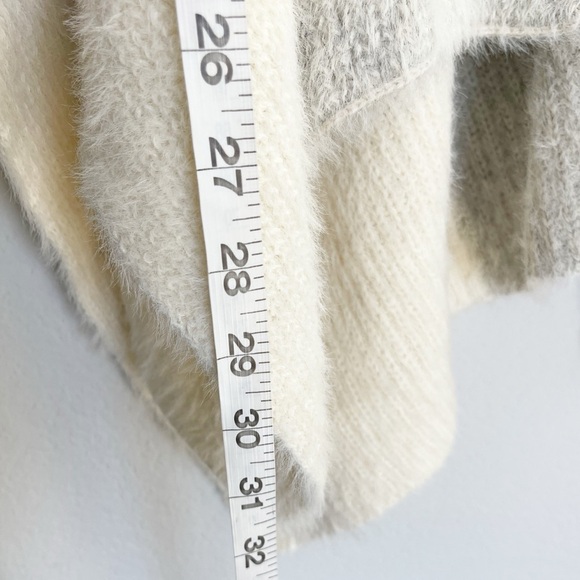 Anthropologie Saturday Sunday Colorblock Kimono Poncho Sweater Gray Cream - Picture 7 of 7